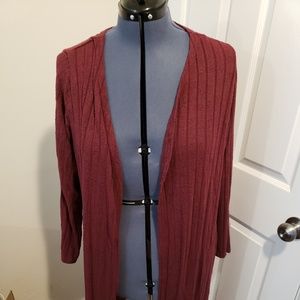 **SOLD****NWOT Rue 21 long sweater